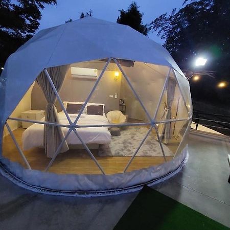 Hotel นรดีฮิวล์ รีสอร์ต เขาแผงม้า วังน้ำเขียว Ban Sap Bon  Exterior foto