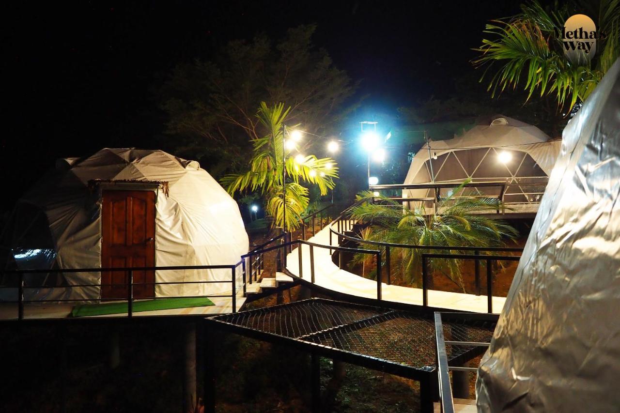 Hotel นรดีฮิวล์ รีสอร์ต เขาแผงม้า วังน้ำเขียว Ban Sap Bon  Exterior foto