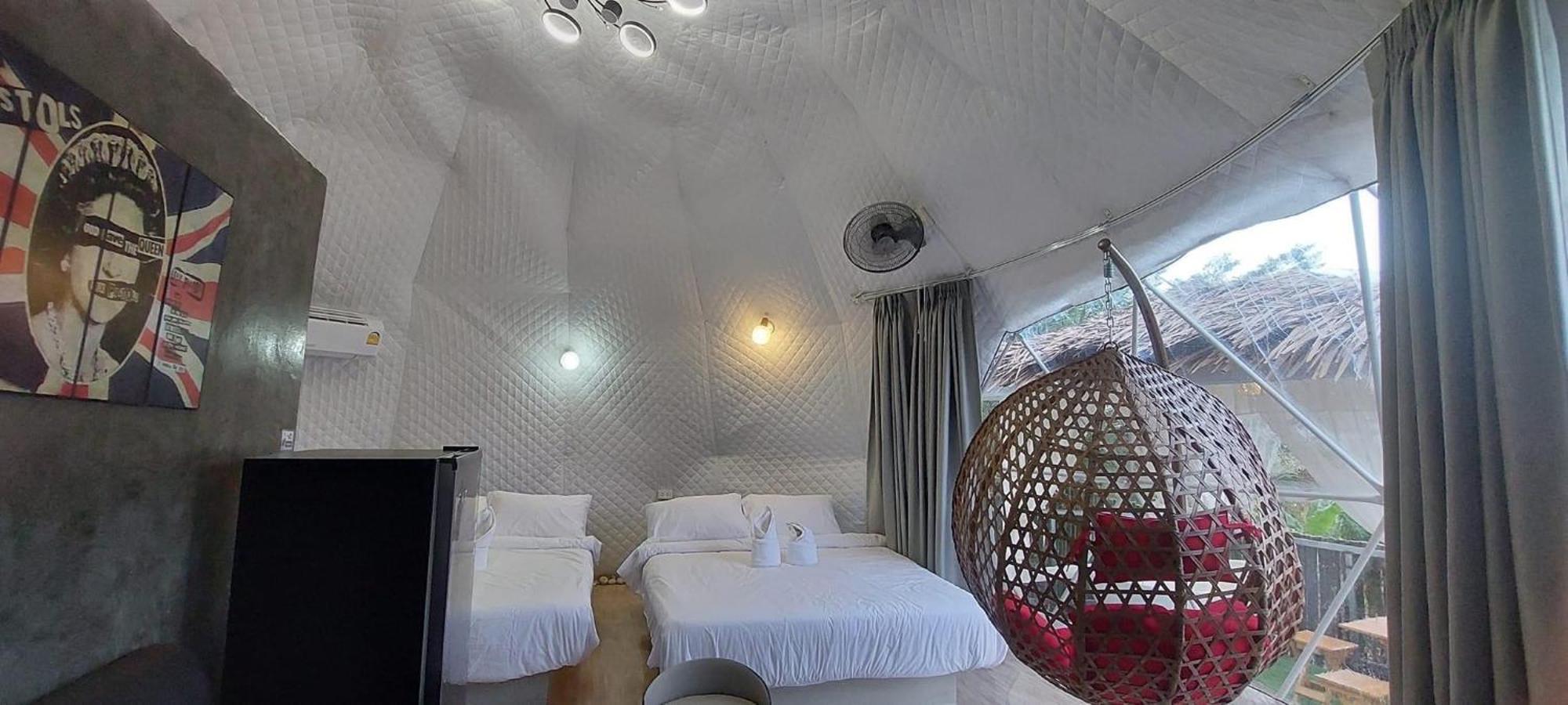Hotel นรดีฮิวล์ รีสอร์ต เขาแผงม้า วังน้ำเขียว Ban Sap Bon  Exterior foto